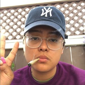 Meet your Posher, Isaac